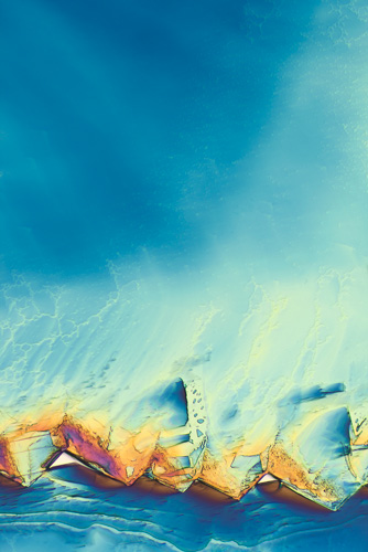 Crystalline acetaminophen (active ingredient in Tylenol)